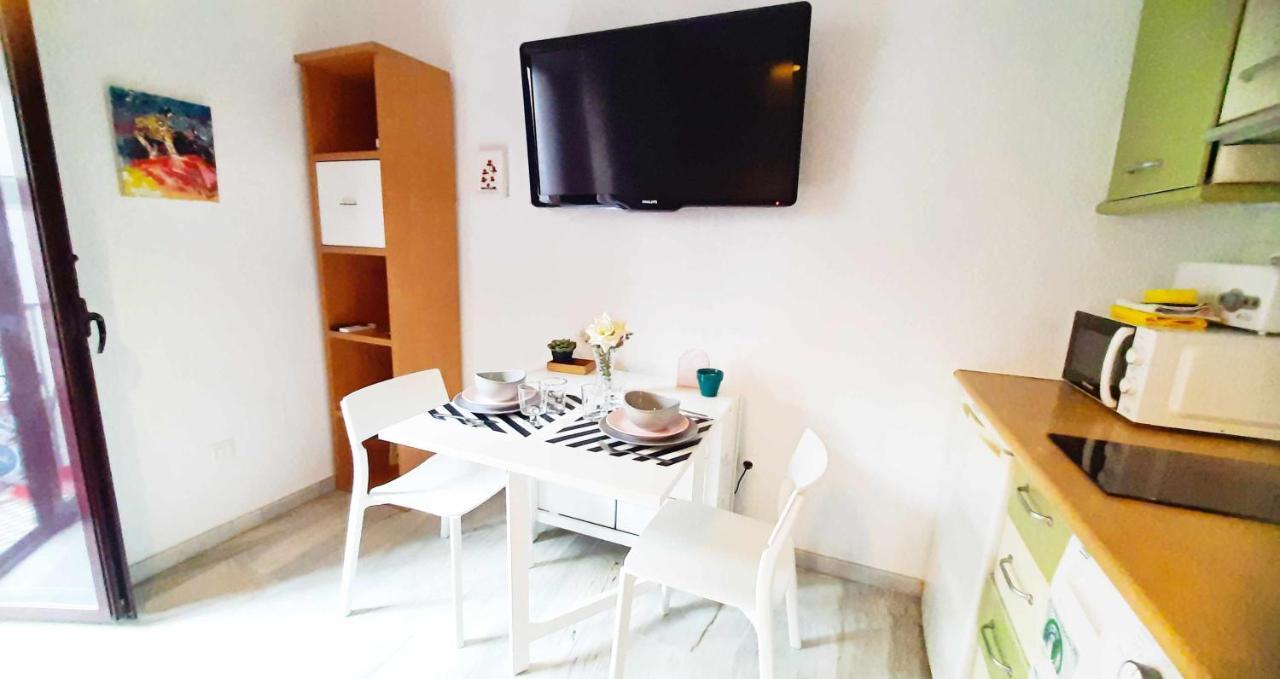 Lovely Center Apartments - Sunny Balcony Alfalfa Sevilha Exterior foto